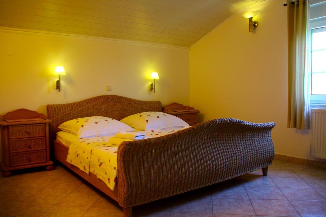 Villa Lucija Rab Town Exteriér fotografie